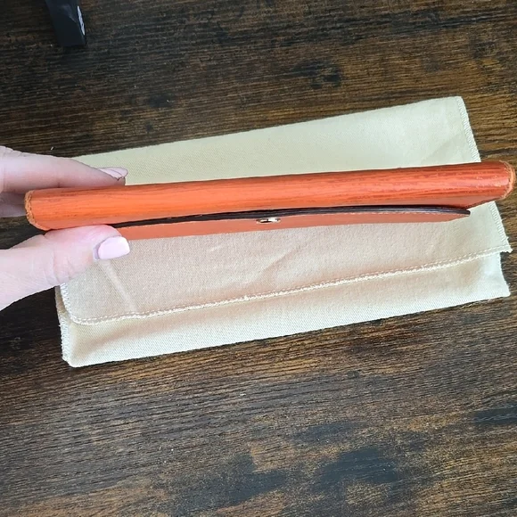 Louis Vuitton Orange Epi Emilie Wallet - Picture 5 of 16